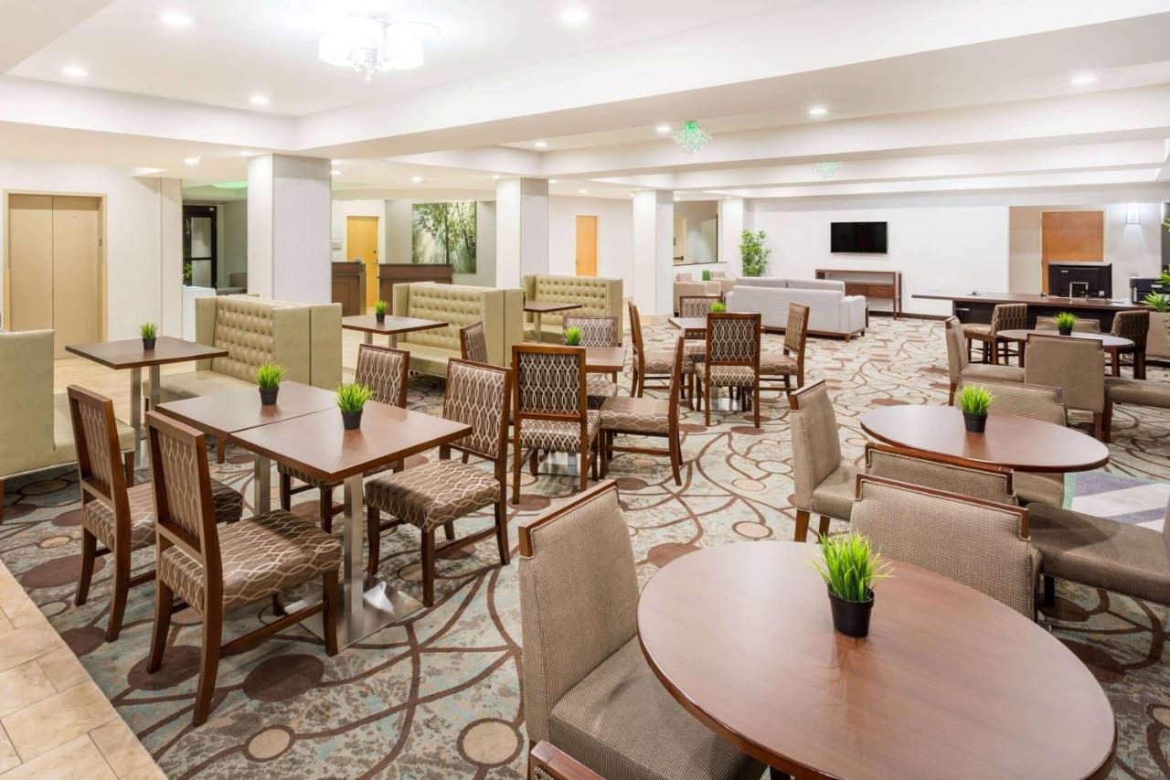 Wyndham Garden Greenville / Spartanburg Airport Esterno foto