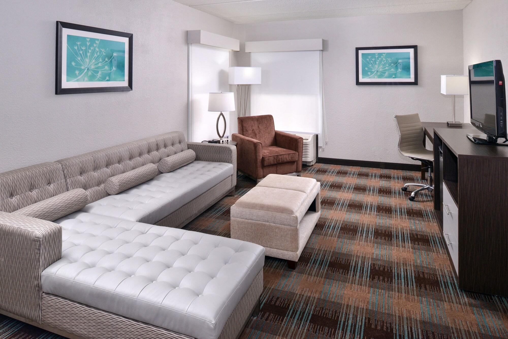 Wyndham Garden Greenville / Spartanburg Airport Esterno foto