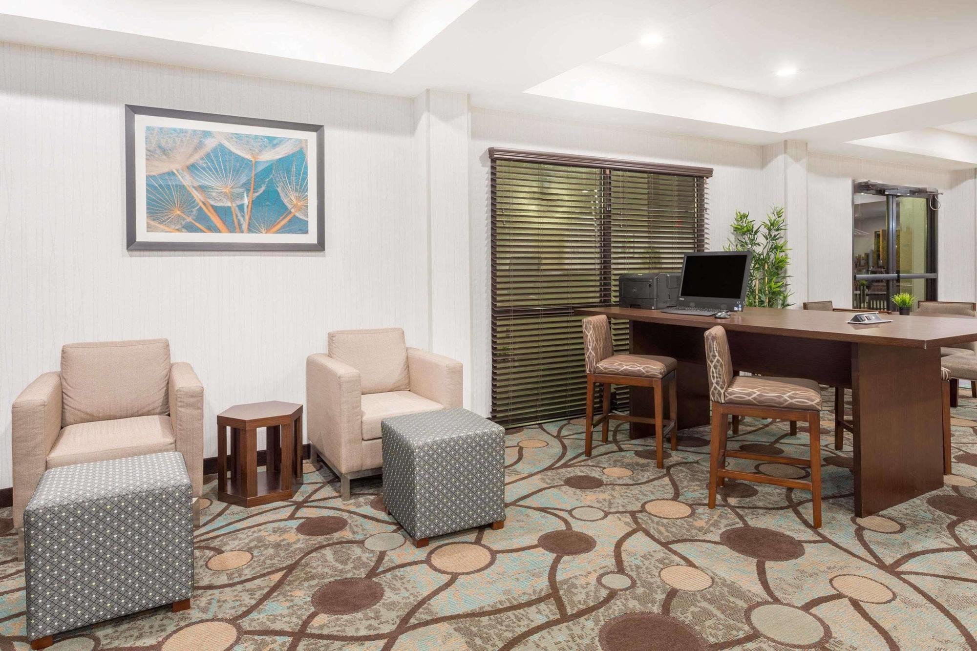 Wyndham Garden Greenville / Spartanburg Airport Esterno foto